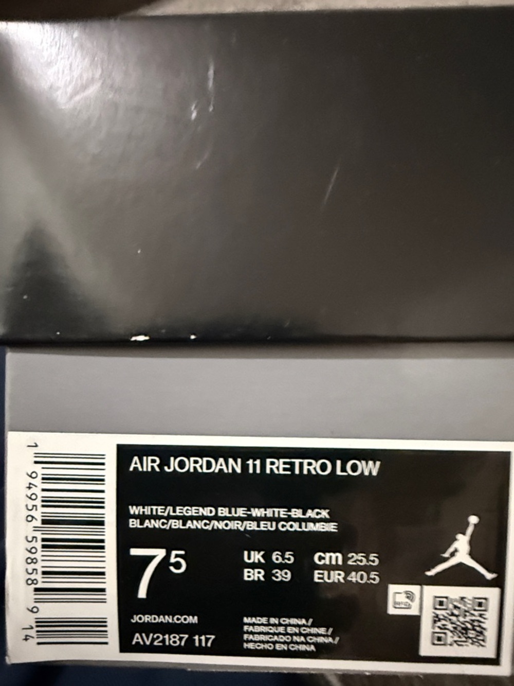 Air Jordan 11 Retro Low - White / Legend Blue / Black (Size 7.5)